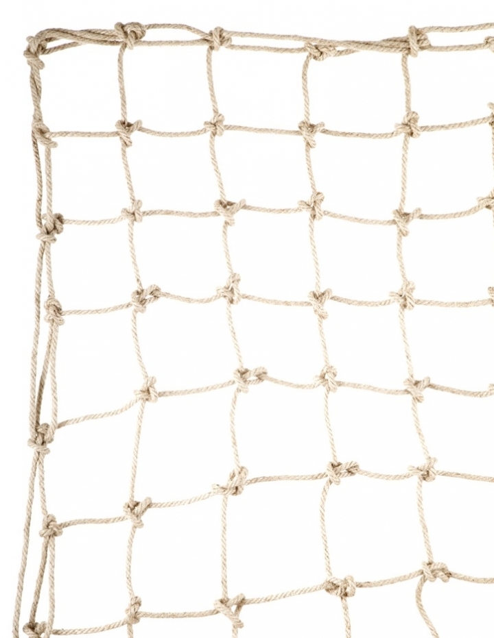 Climbing net made of jute