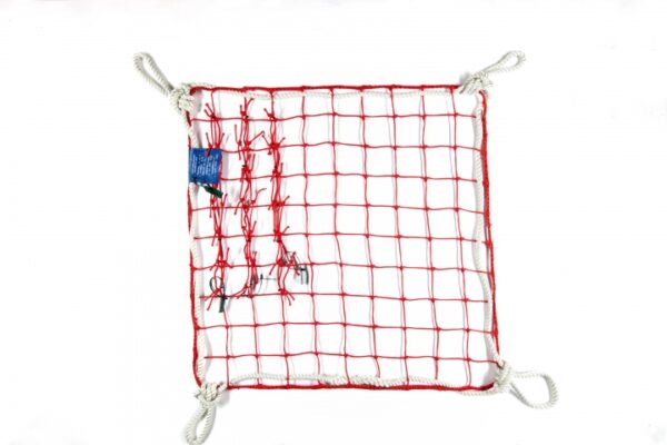 Fall safety netting for chairlift arrival, mesh 100mm