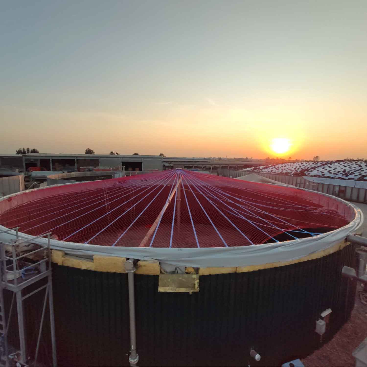 Biogas-Fallschutznetz