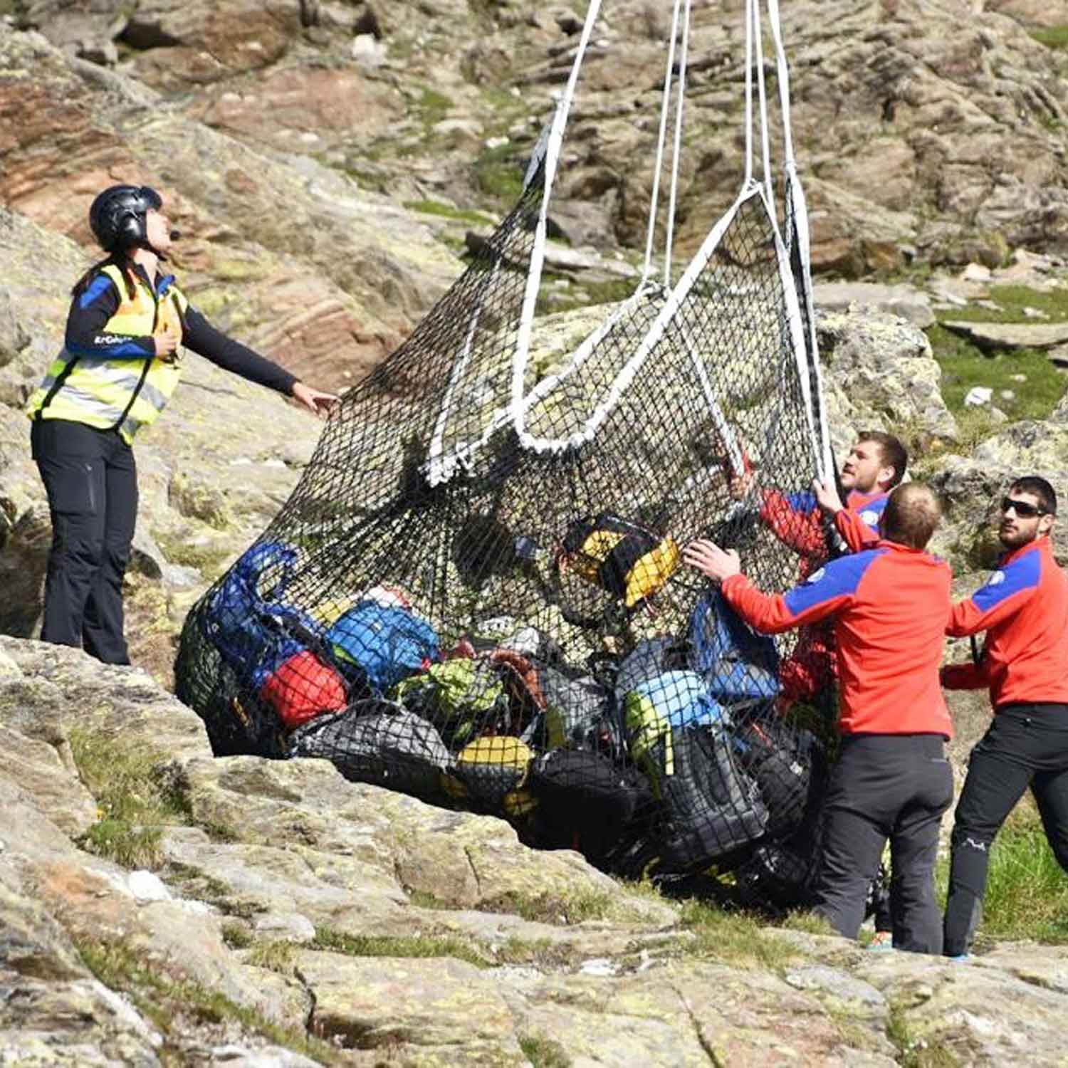 Helicopter nets