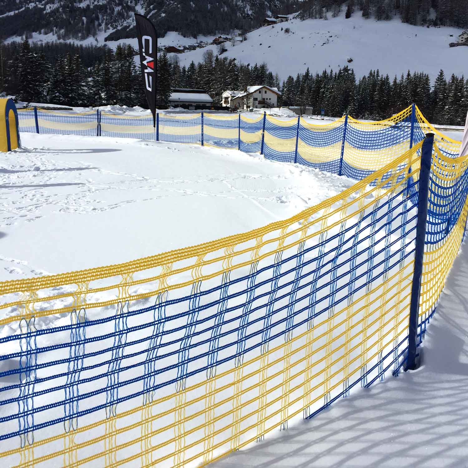 Filets de protection et de délimitation des pistes de ski