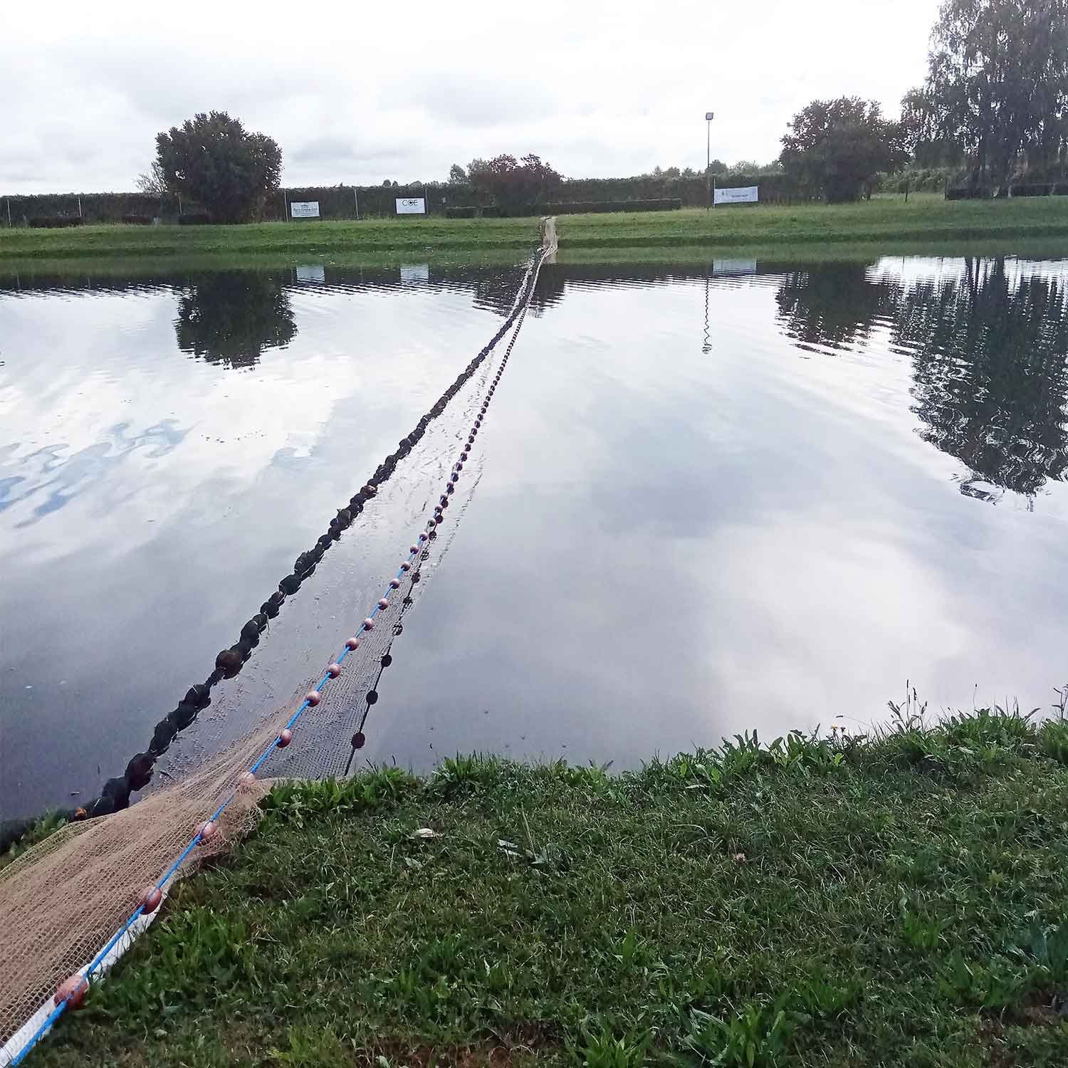 Filets pour l’élevage de poissons