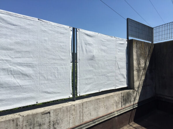 Tennis screen